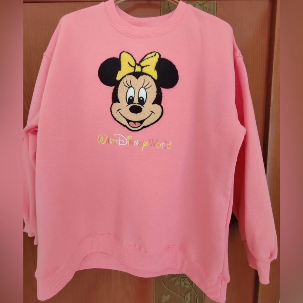 XL 2026 Walt Disney Parks World Sweatshirt Womens Pink Minnie Mouse - Picture 3 of 6